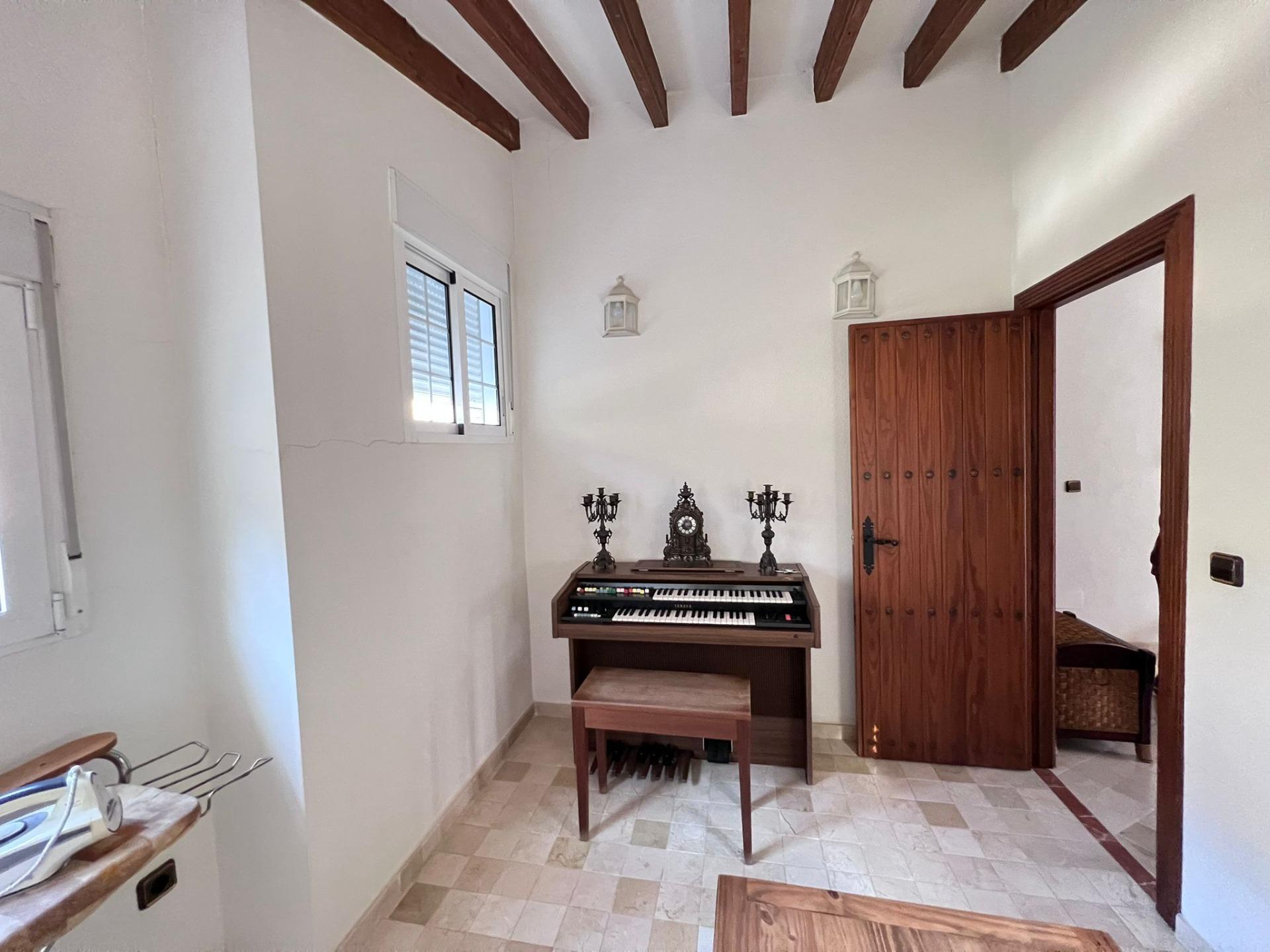 For sale - 4 Bedroom 3 Bathroom Villa in Orihuela - Raiguero De Bonanza  - Alicante