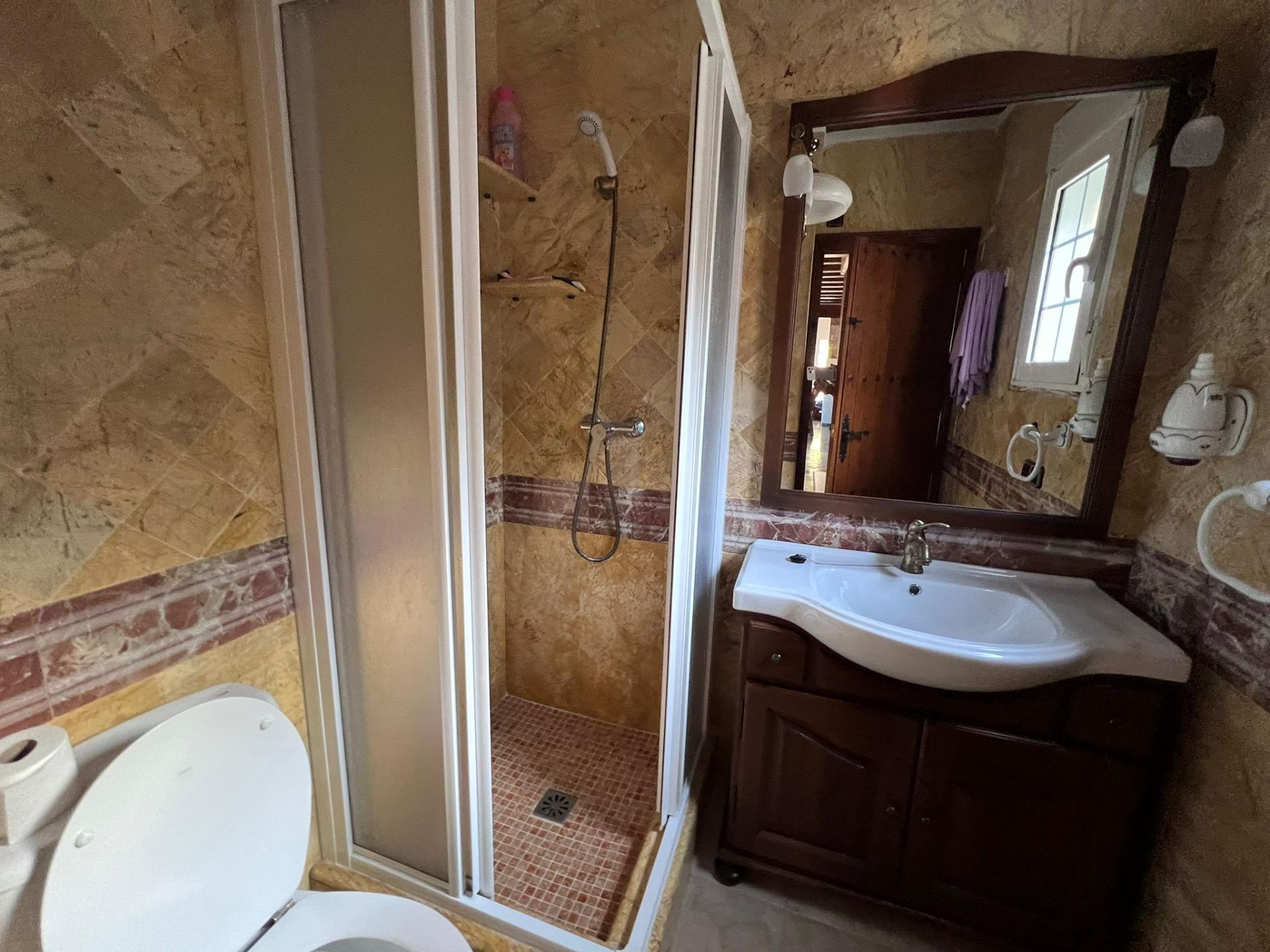 For sale - 4 Bedroom 3 Bathroom Villa in Orihuela - Raiguero De Bonanza  - Alicante