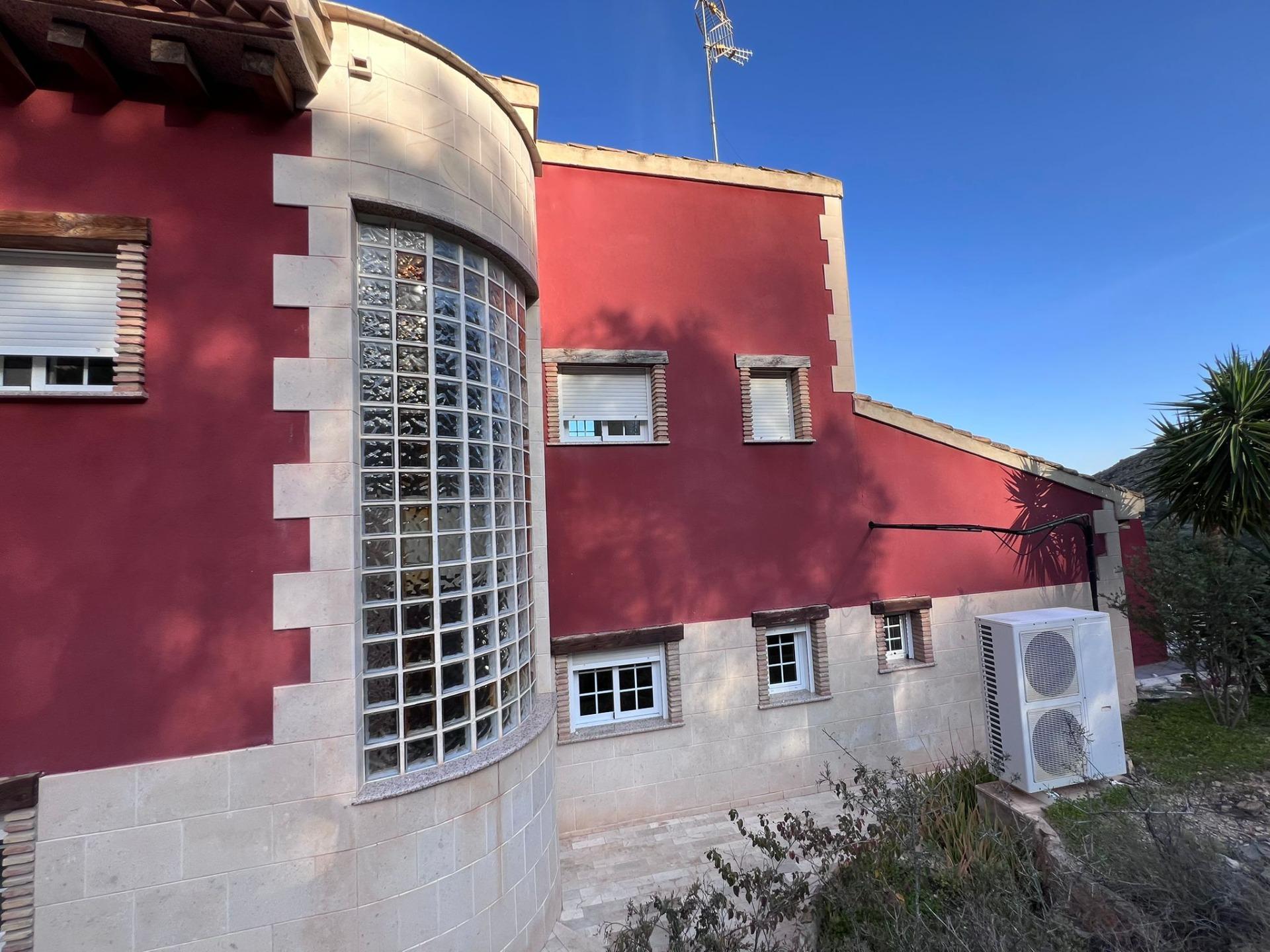 For sale - 4 Bedroom 3 Bathroom Villa in Orihuela - Raiguero De Bonanza  - Alicante