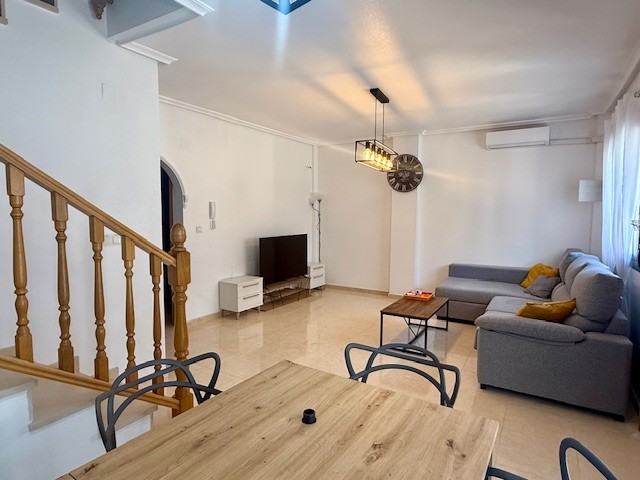 For sale - 3 Bedroom 3 Bathroom Town House in San Miguel de Salinas - Inland  - Alicante