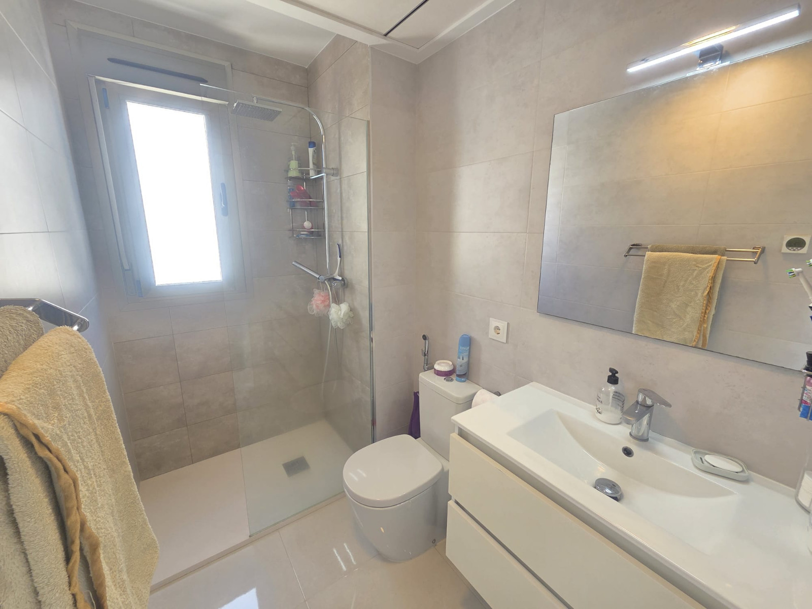 For sale - 3 Bedroom 3 Bathroom Villa in San Miguel de Salinas - Inland  - Alicante