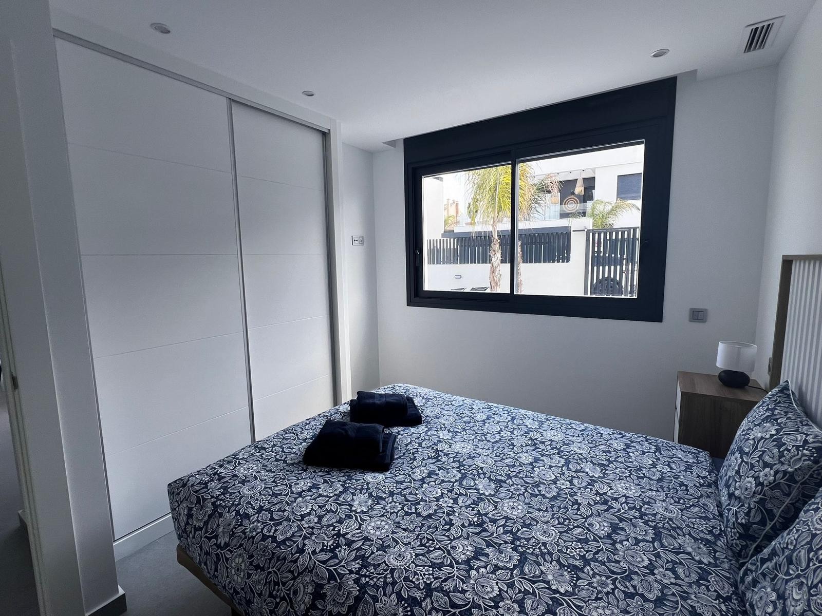 For sale - 5 Bedroom 4 Bathroom Villa in Algorfa - Inland  - Alicante