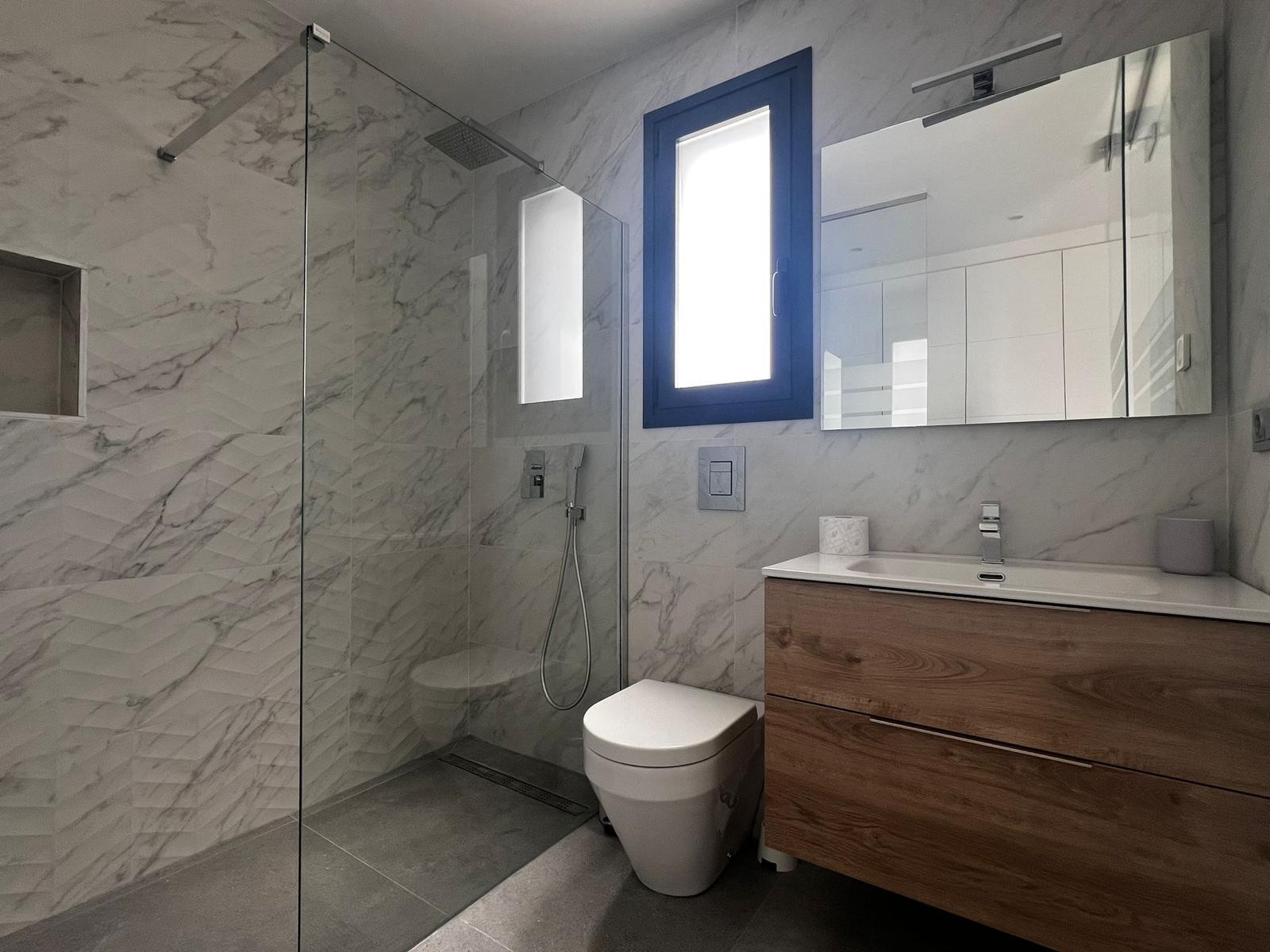 For sale - 5 Bedroom 4 Bathroom Villa in Algorfa - Inland  - Alicante