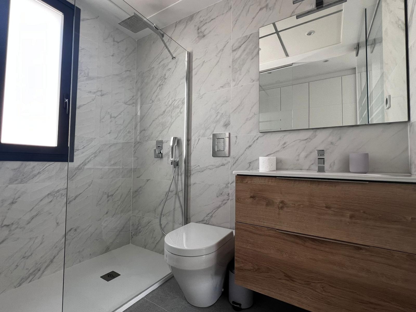 For sale - 5 Bedroom 4 Bathroom Villa in Algorfa - Inland  - Alicante