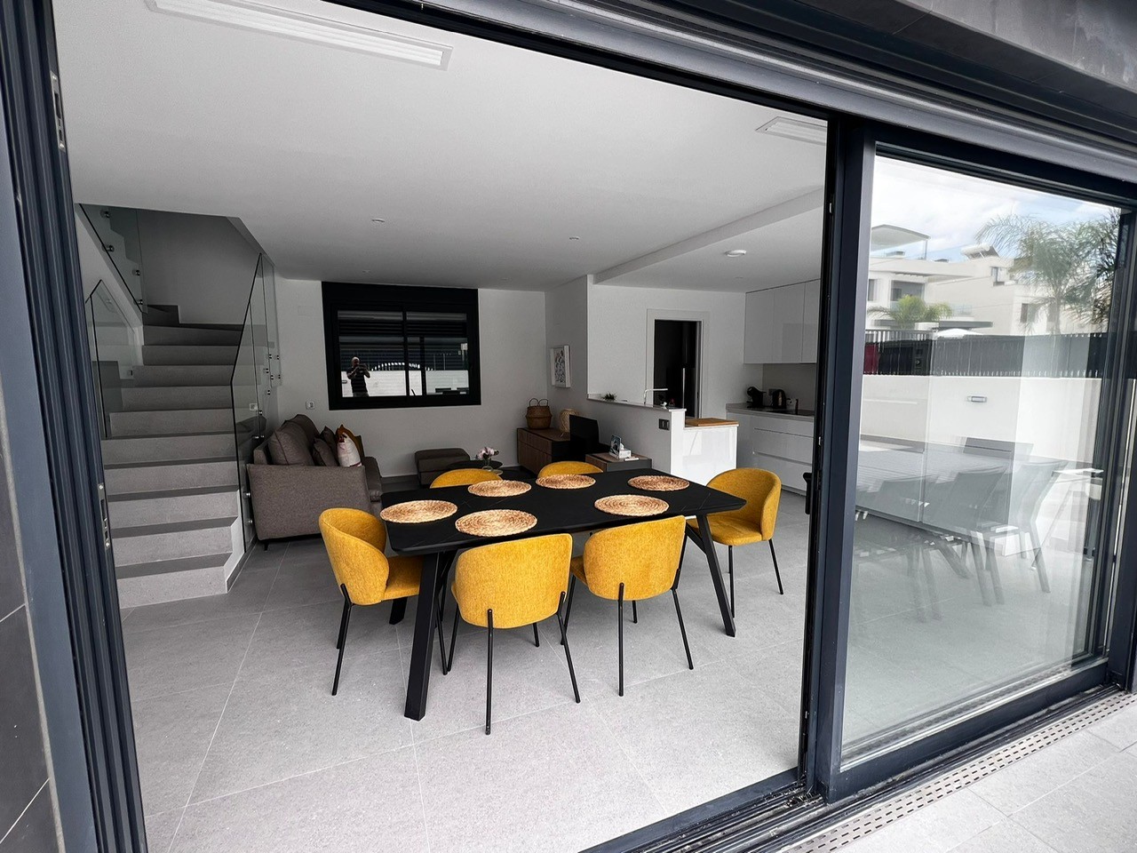 For sale - 5 Bedroom 4 Bathroom Villa in Algorfa - Inland  - Alicante