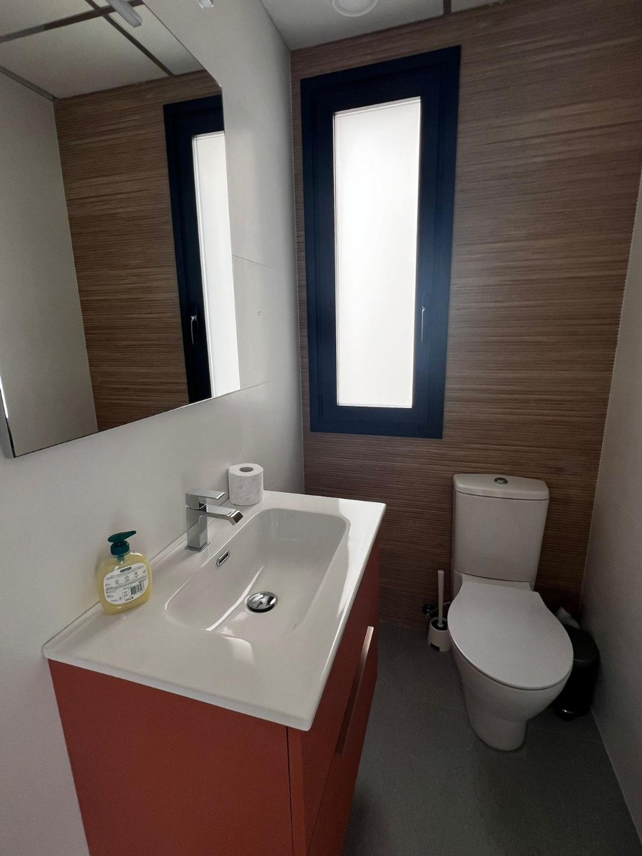 For sale - 5 Bedroom 4 Bathroom Villa in Algorfa - Inland  - Alicante