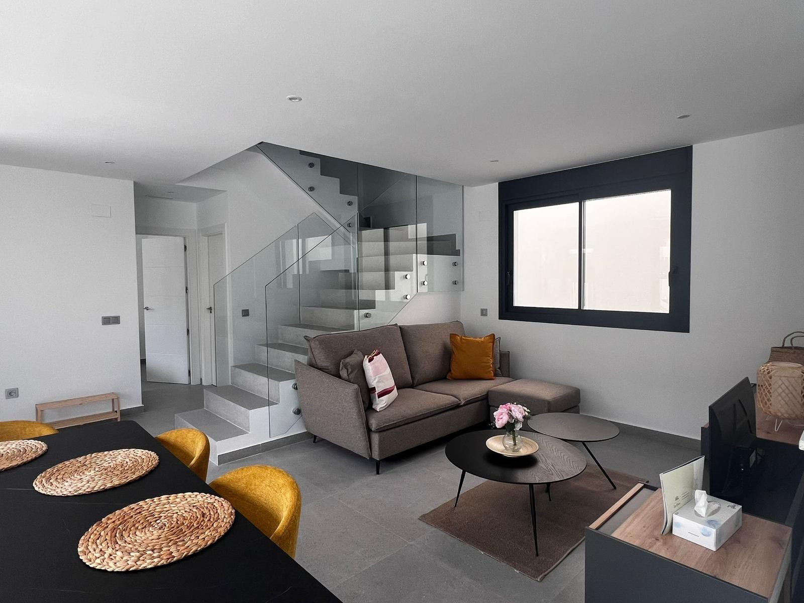 For sale - 5 Bedroom 4 Bathroom Villa in Algorfa - Inland  - Alicante