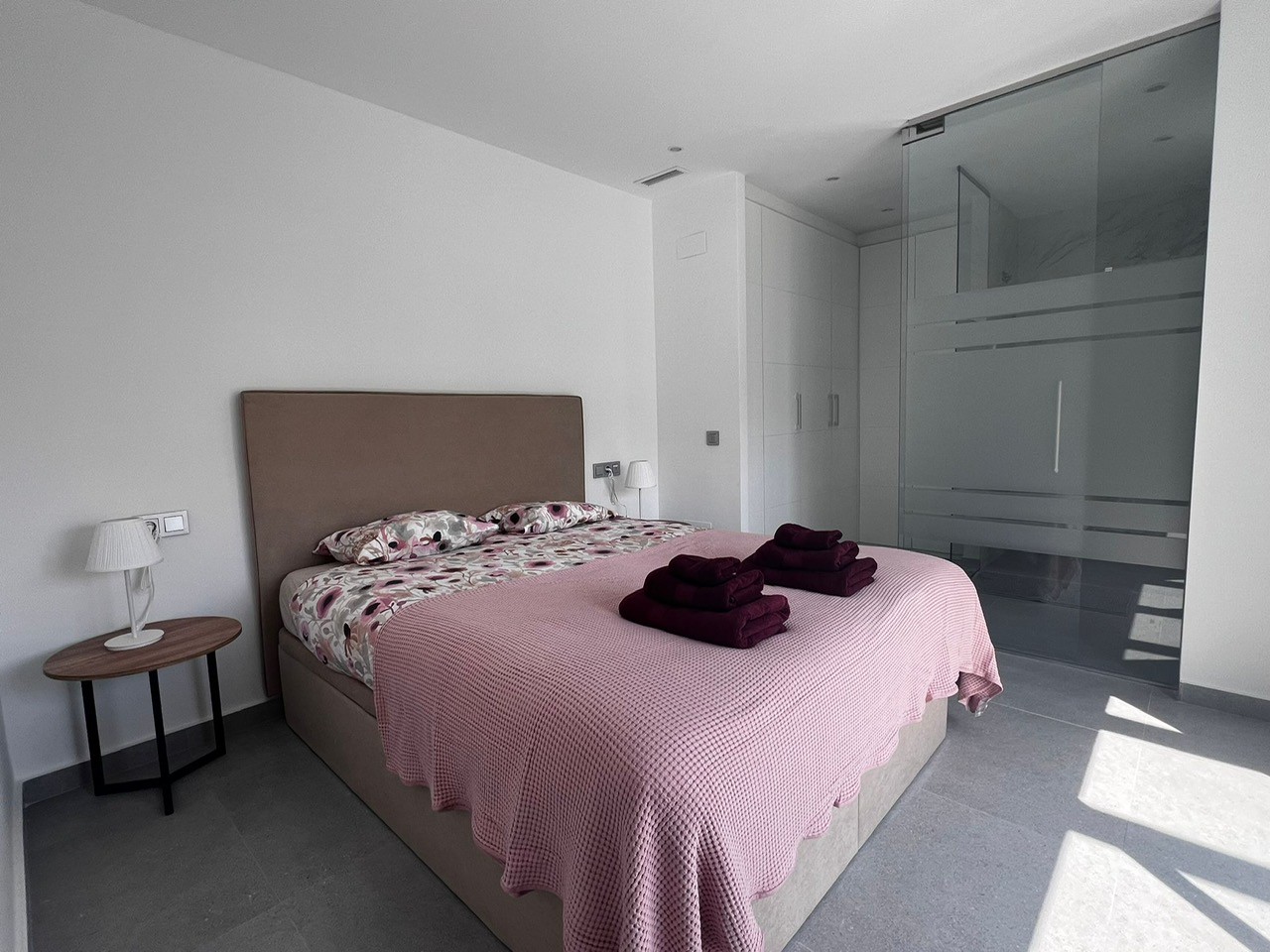 For sale - 5 Bedroom 4 Bathroom Villa in Algorfa - Inland  - Alicante