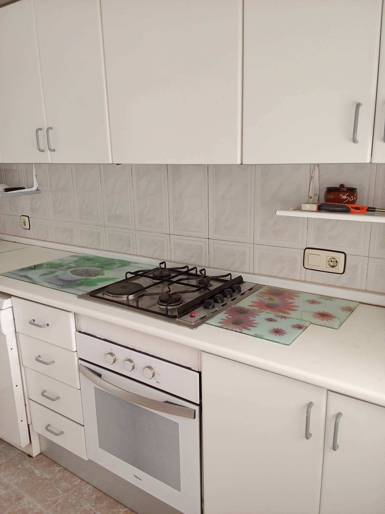 For sale - 5 Bedroom 1 Bathroom Town House in Pilar de La Horadada - Torre de la Horadada  - Alicante