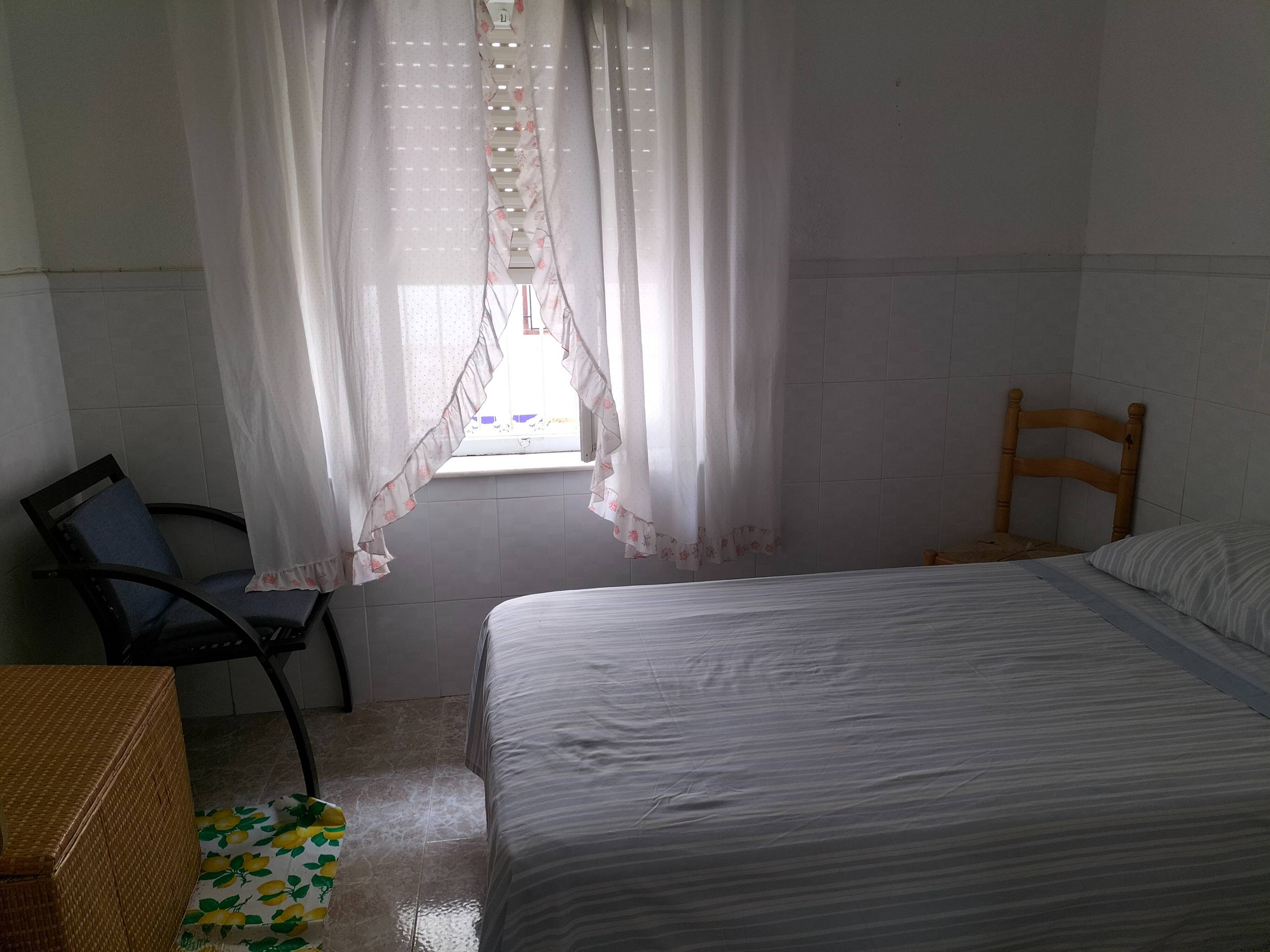 For sale - 5 Bedroom 1 Bathroom Town House in Pilar de La Horadada - Torre de la Horadada  - Alicante