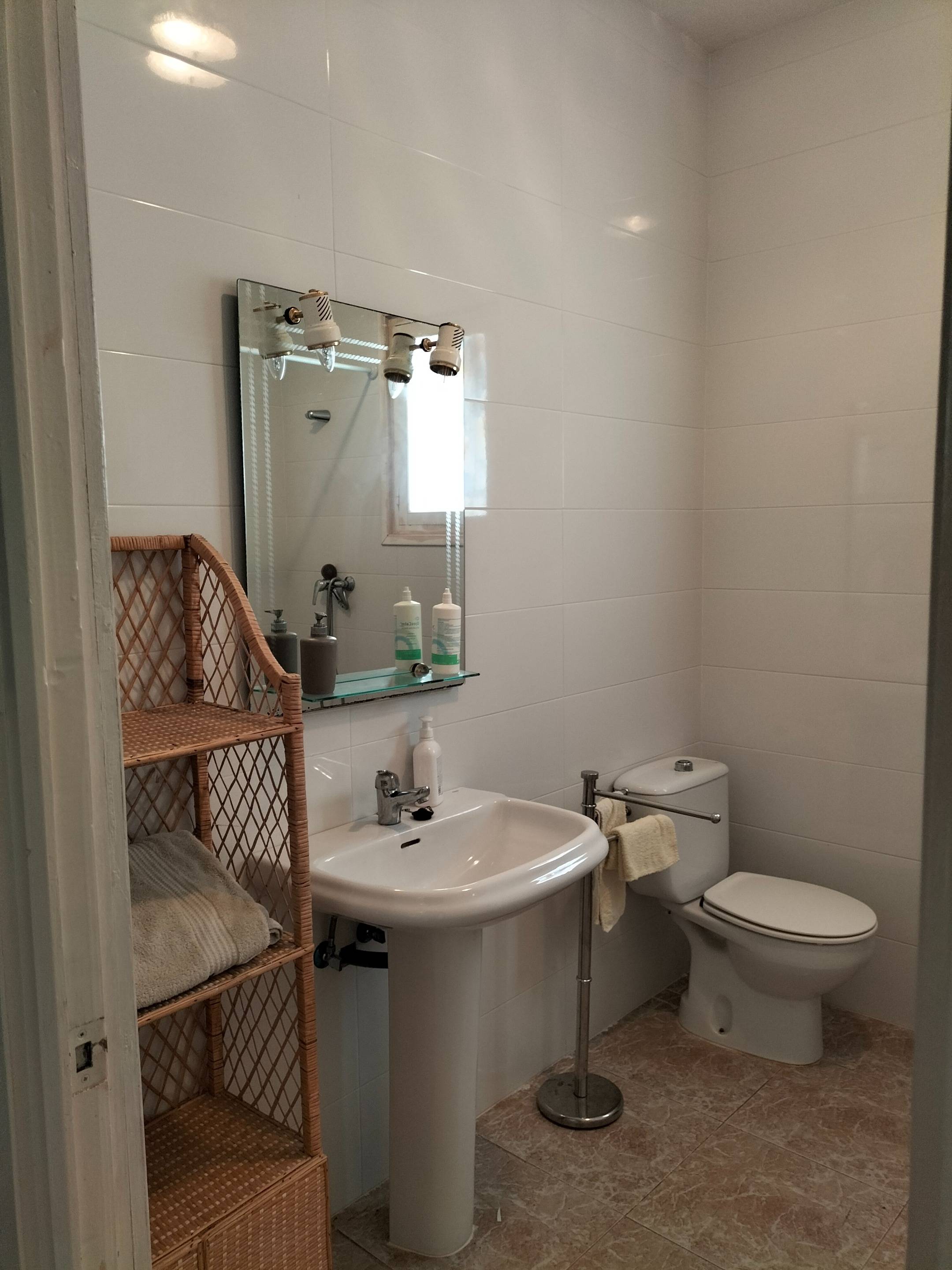 For sale - 5 Bedroom 1 Bathroom Town House in Pilar de La Horadada - Torre de la Horadada  - Alicante