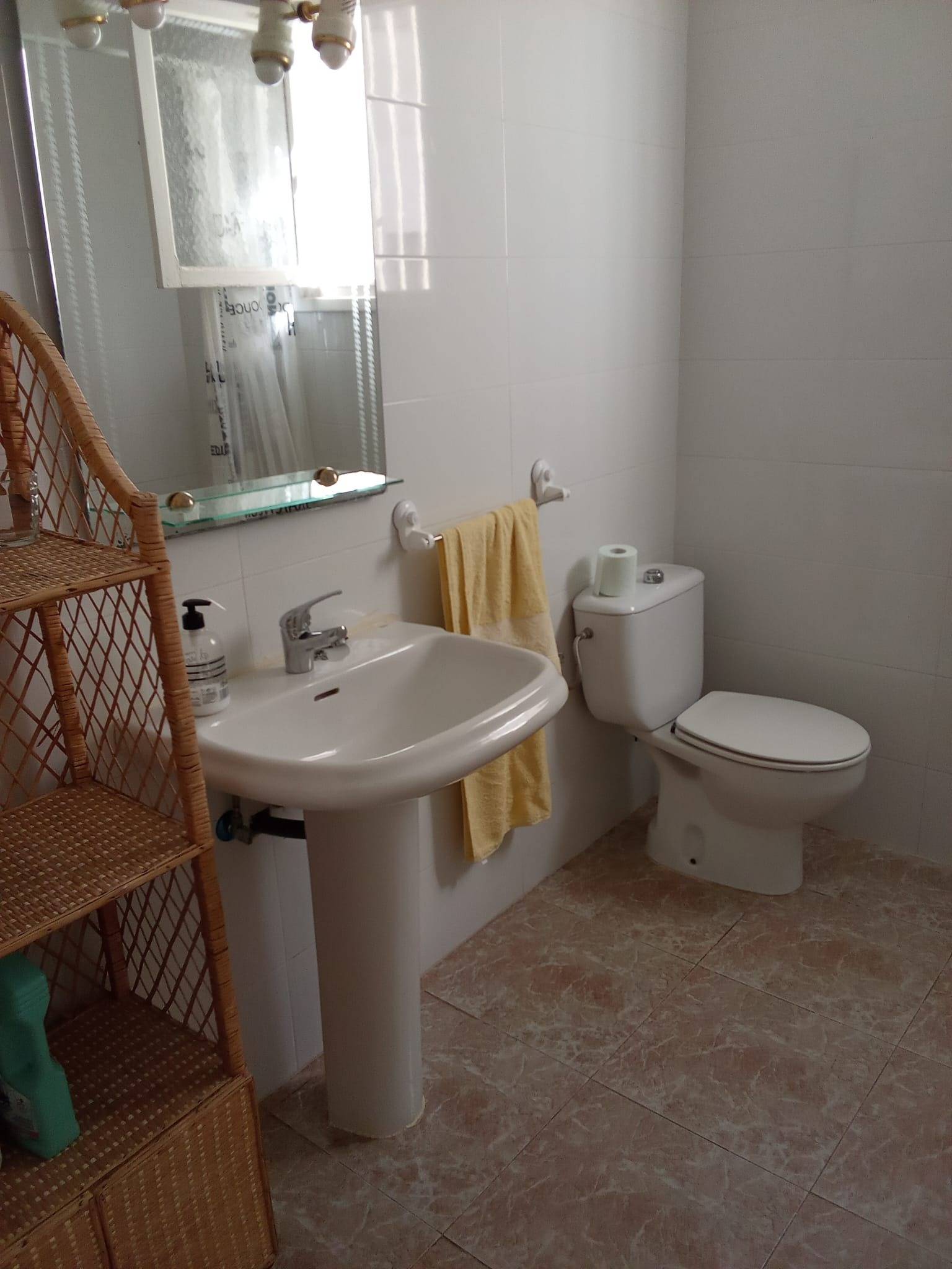 For sale - 5 Bedroom 1 Bathroom Town House in Pilar de La Horadada - Torre de la Horadada  - Alicante