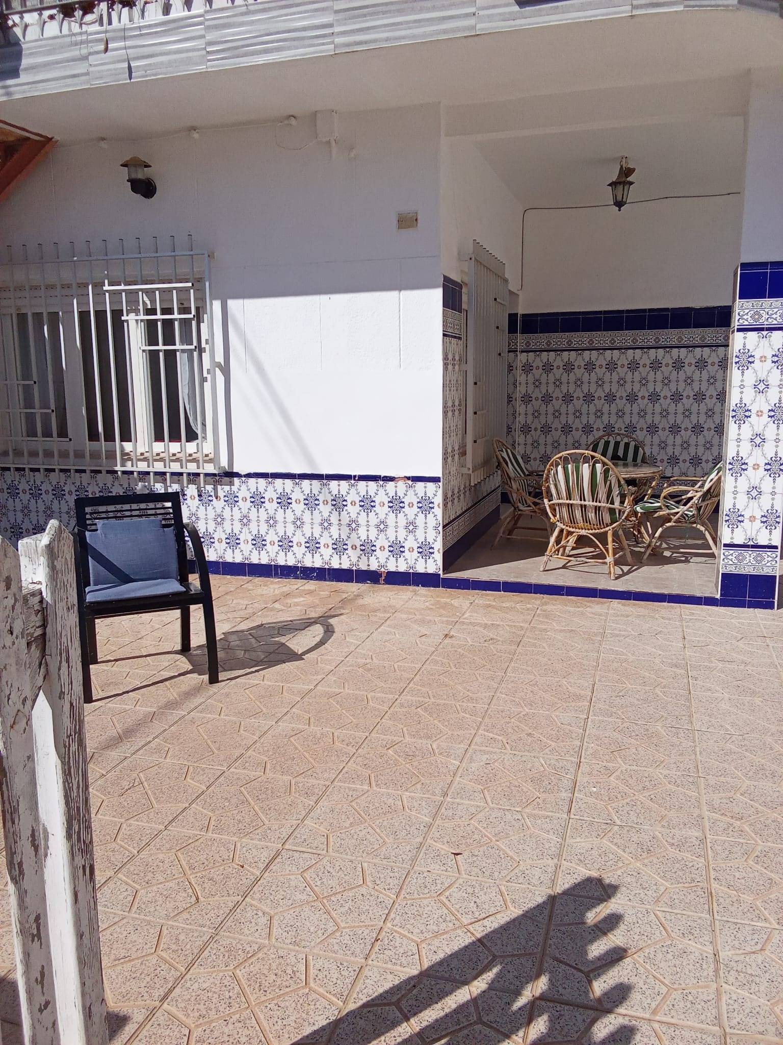 For sale - 5 Bedroom 1 Bathroom Town House in Pilar de La Horadada - Torre de la Horadada  - Alicante