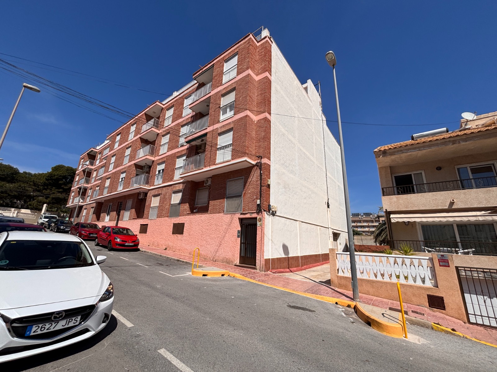 For sale - 3 Bedroom 2 Bathroom Apartment in Guardamar del Segura - Costa Blanca  - Alicante