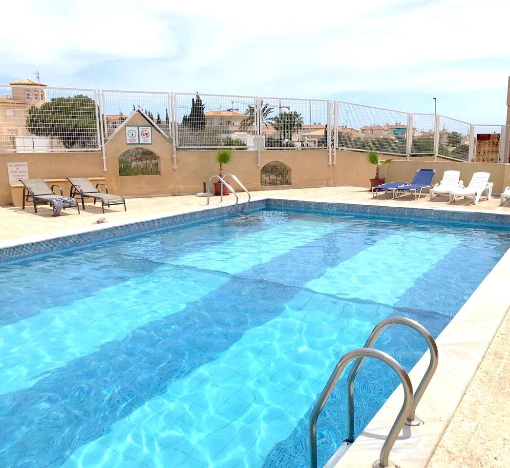 For sale - 3 Bedroom 3 Bathroom Town House in Playa Flamenca - Costa Blanca  - Alicante