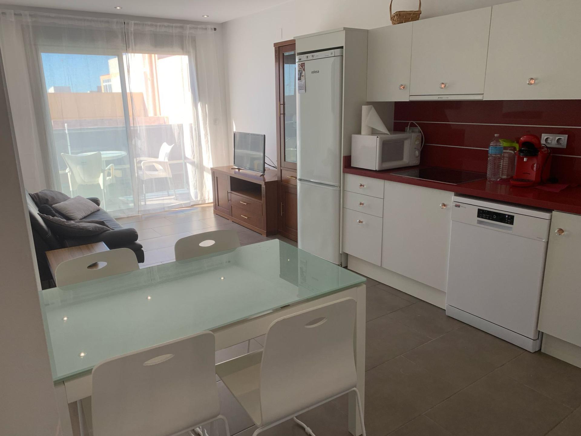 For sale - 2 Bedroom 1 Bathroom Apartment in Guardamar del Segura - Pueblo  - Alicante