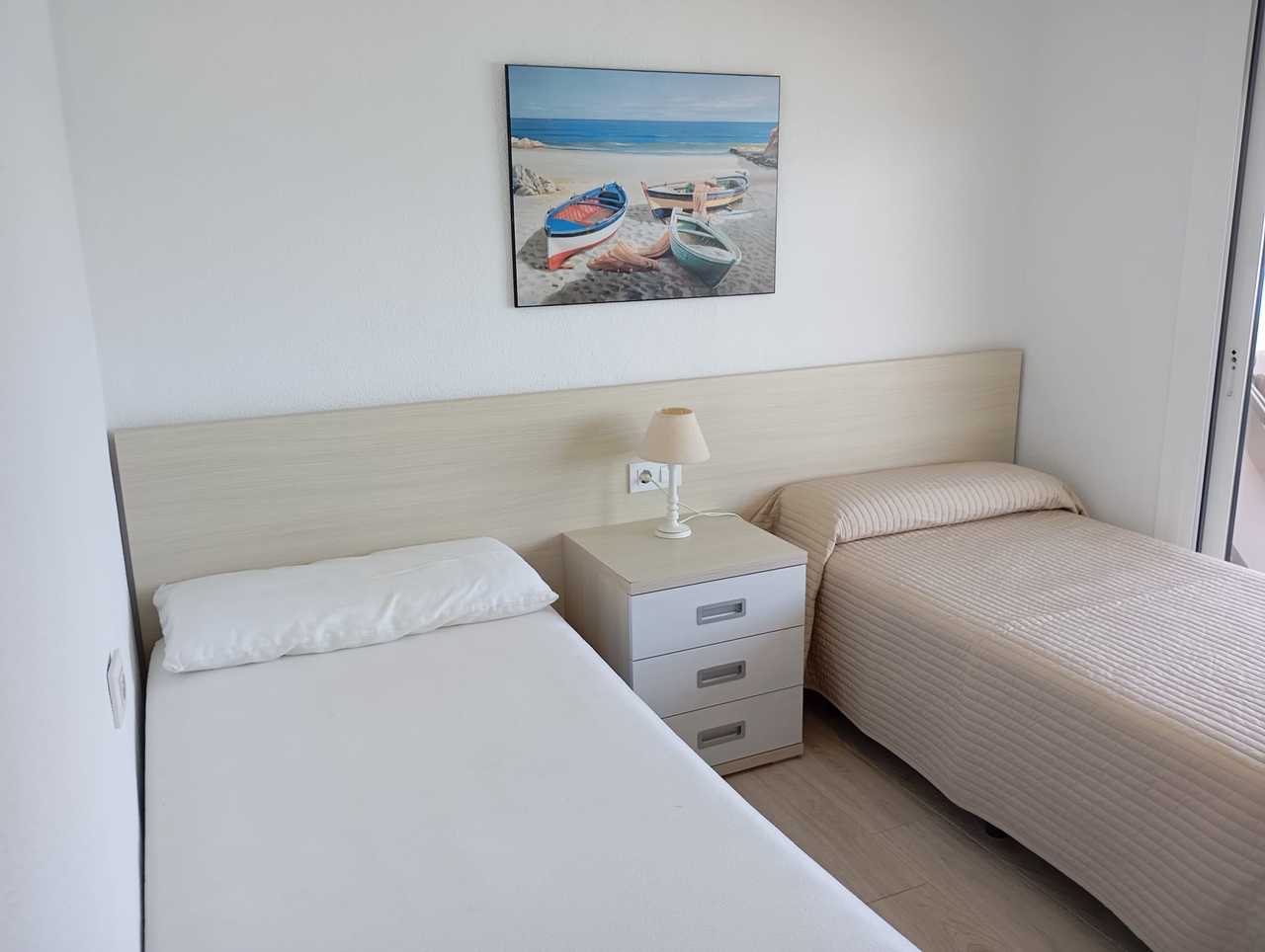 For sale - 3 Bedroom 2 Bathroom Apartment in Mil Palmeras - Costa Blanca  - Alicante