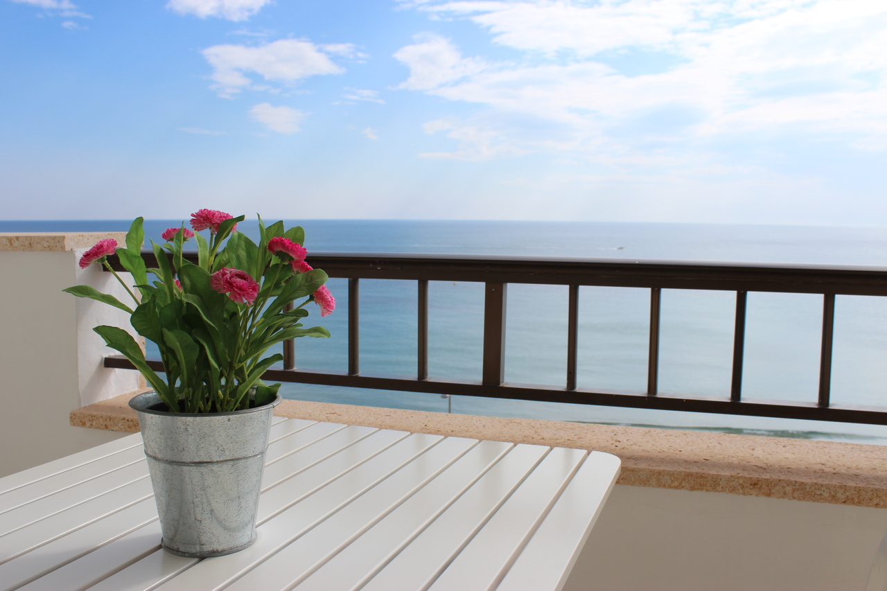 For sale - 3 Bedroom 2 Bathroom Apartment in Mil Palmeras - Costa Blanca  - Alicante