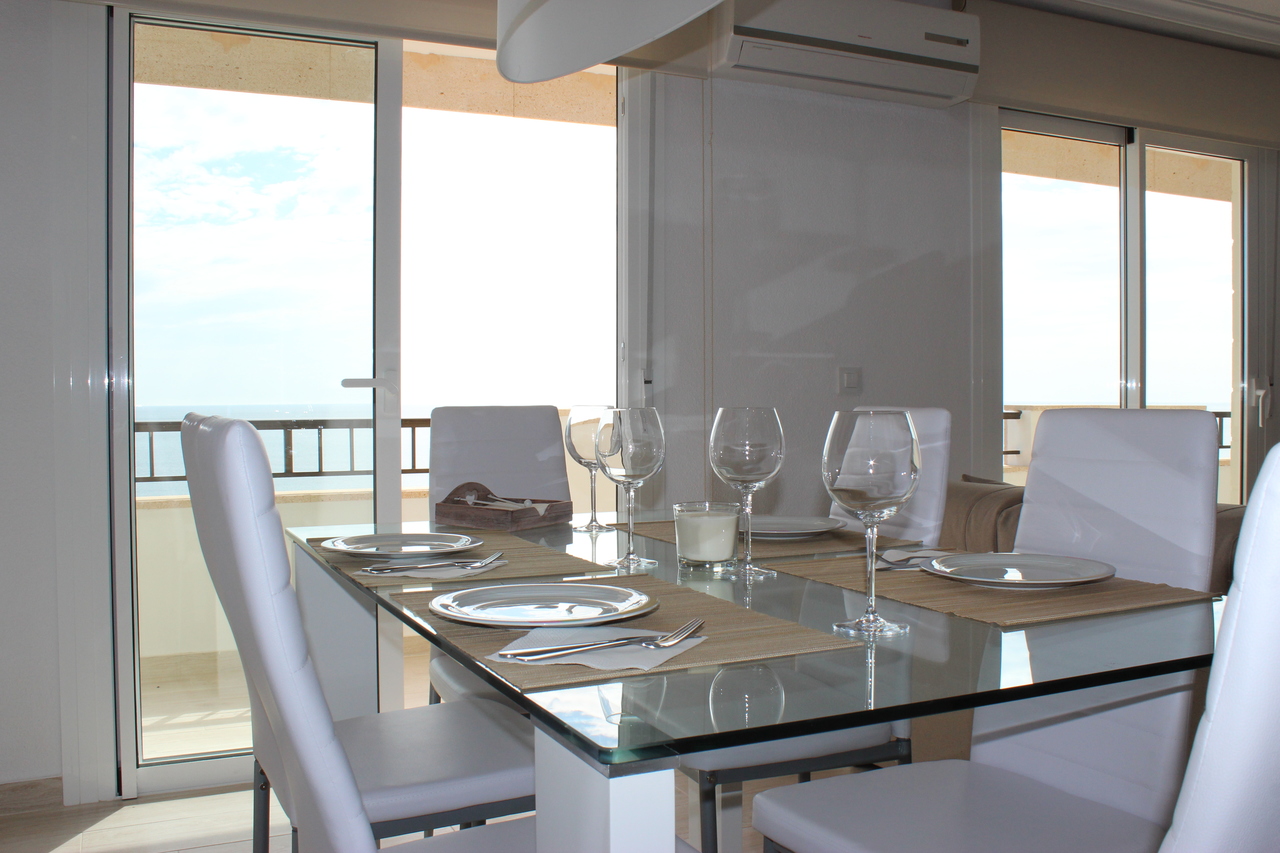For sale - 3 Bedroom 2 Bathroom Apartment in Mil Palmeras - Costa Blanca  - Alicante