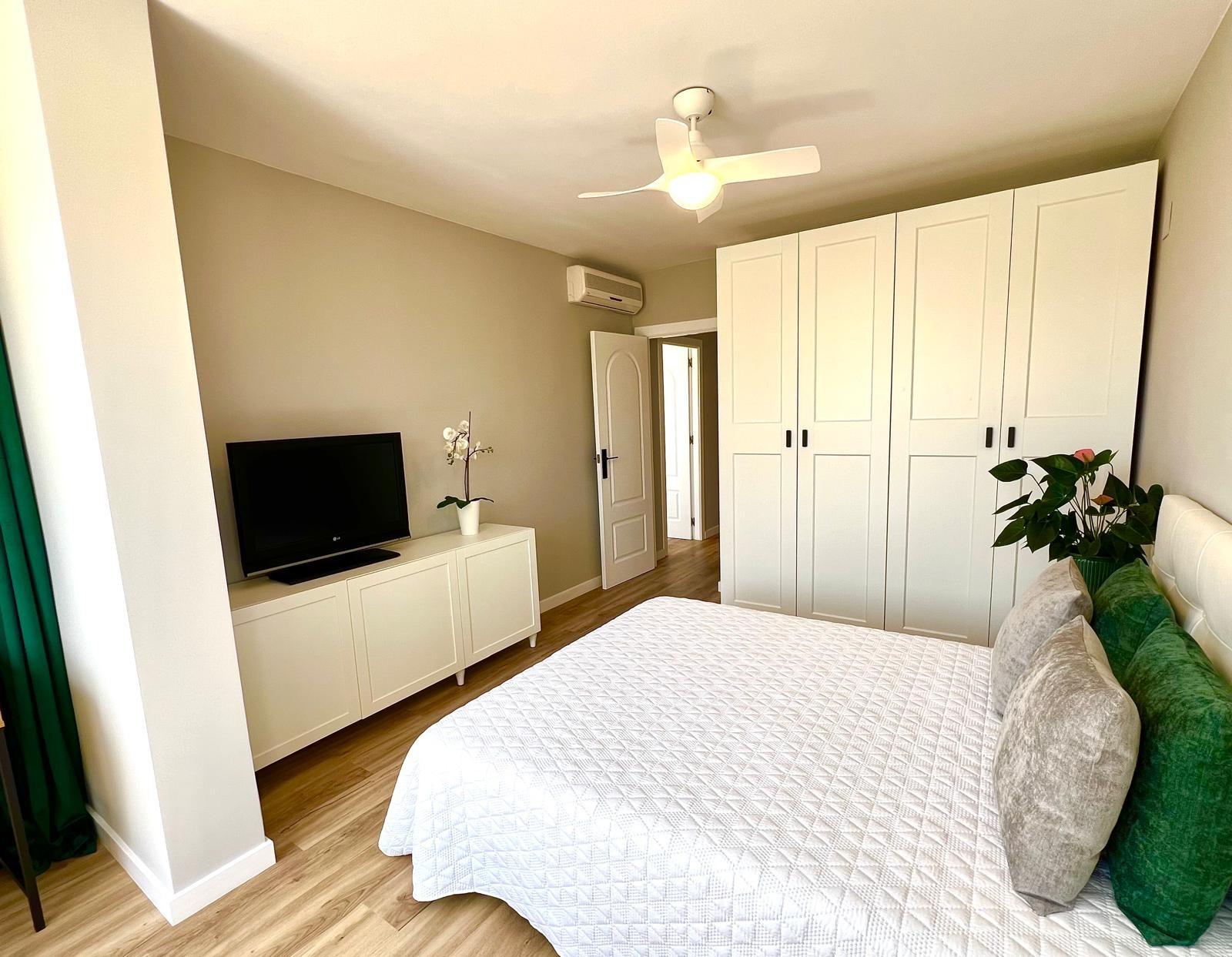 For sale - 3 Bedroom 2 Bathroom Town House in Orihuela - Urbanización Perla Del Mar  - Alicante