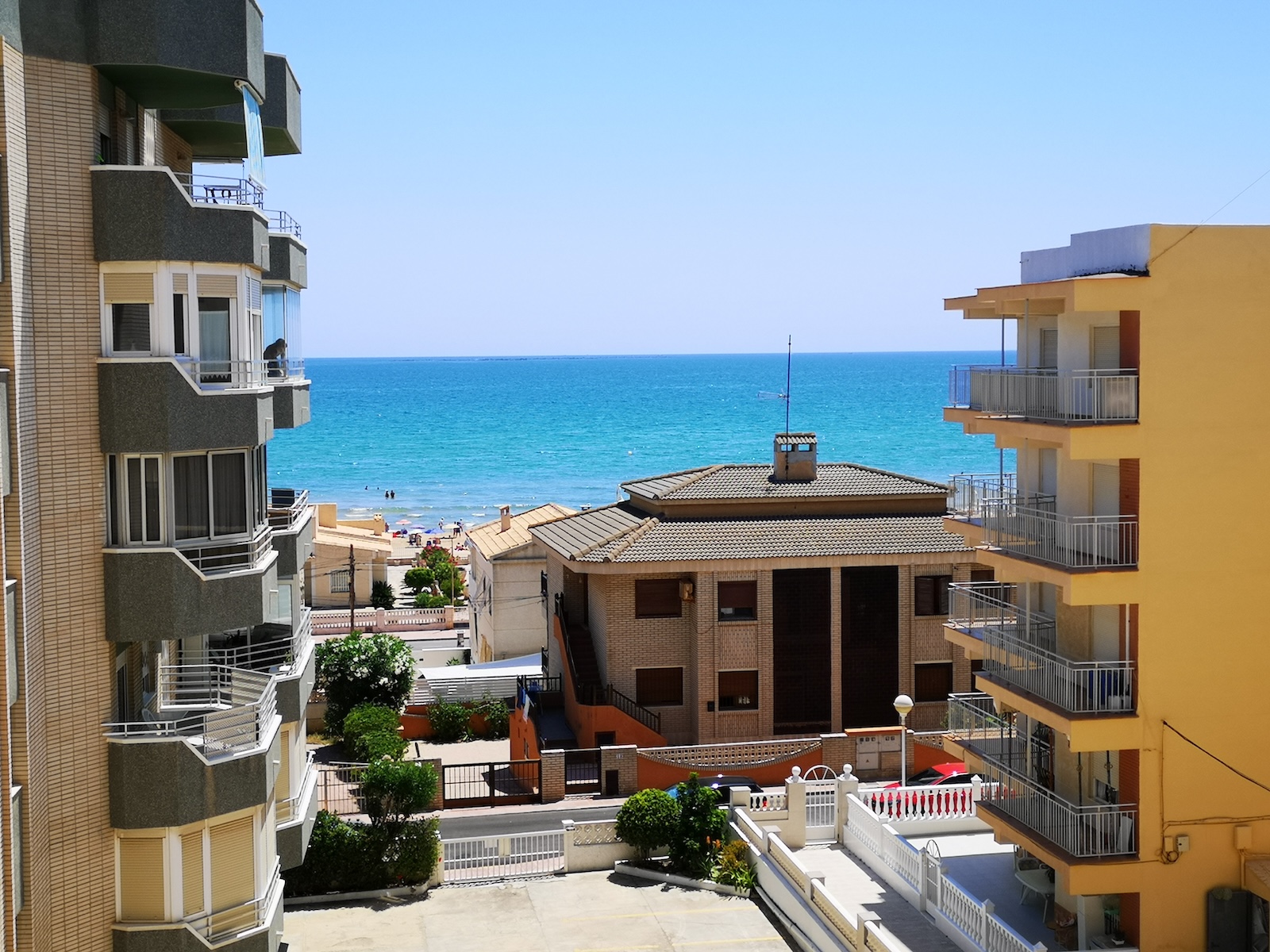For sale - 2 Bedroom 2 Bathroom Apartment in Guardamar del Segura - Costa Blanca  - Alicante