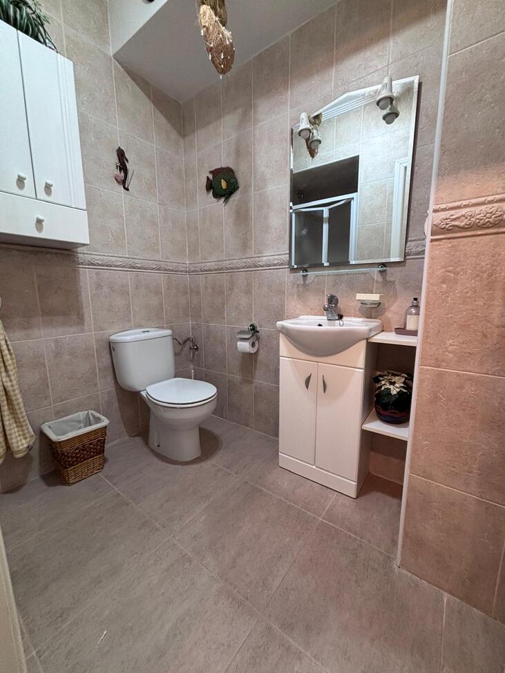 For sale - 2 Bedroom 2 Bathroom Town House in Villamartin - Costa Blanca  - Alicante