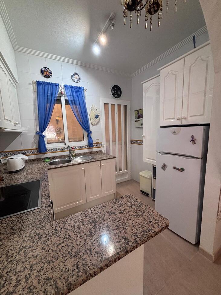 For sale - 2 Bedroom 2 Bathroom Town House in Villamartin - Costa Blanca  - Alicante