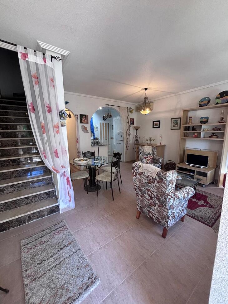 For sale - 2 Bedroom 2 Bathroom Town House in Villamartin - Costa Blanca  - Alicante