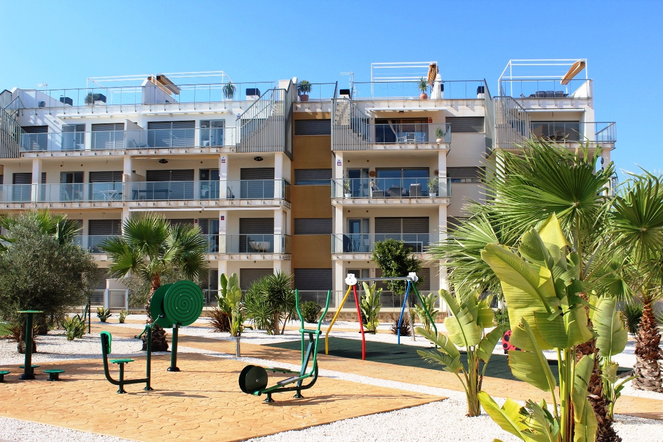 For sale - 2 Bedroom 2 Bathroom Apartment in Villamartin - Costa Blanca  - Alicante