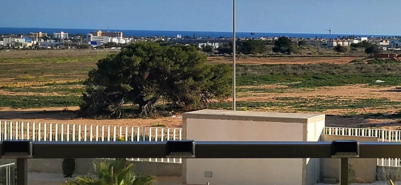 For sale - 2 Bedroom 2 Bathroom Apartment in Villamartin - Costa Blanca  - Alicante