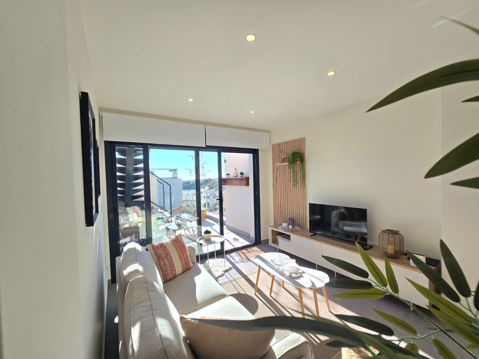 For sale - 2 Bedroom 2 Bathroom Apartment in Orihuela Costa - Costa Blanca  - Alicante