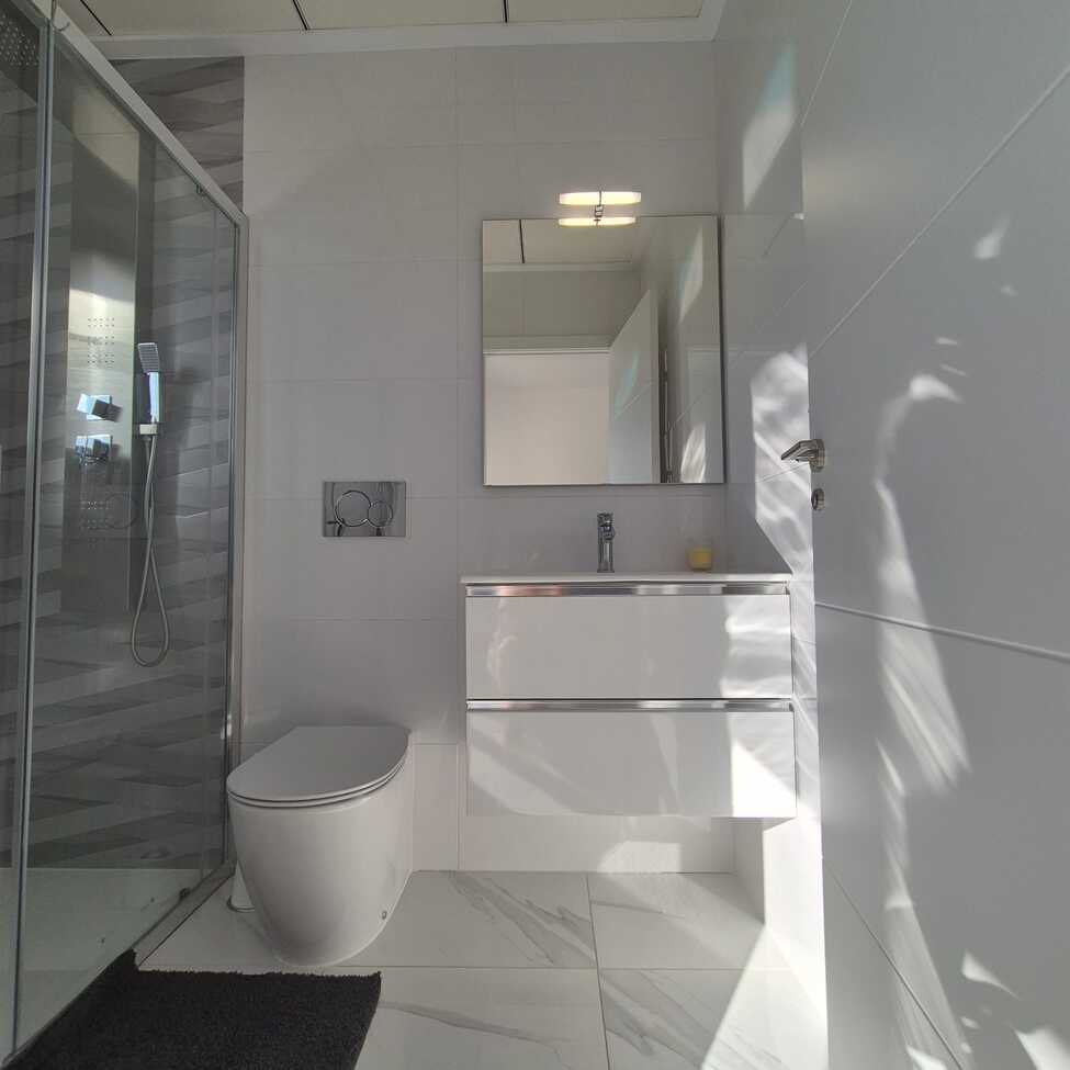 For sale - 3 Bedroom 3 Bathroom Villa in Bigastro - Inland  - Alicante