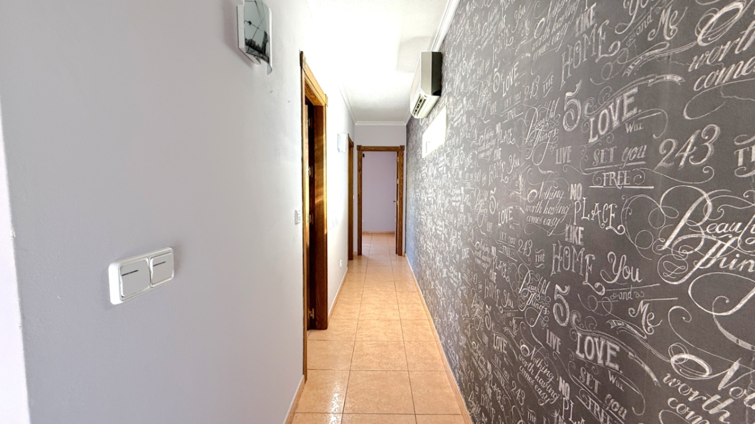 For sale - 4 Bedroom 3 Bathroom Villa in Pilar de La Horadada - Costa Blanca  - Alicante