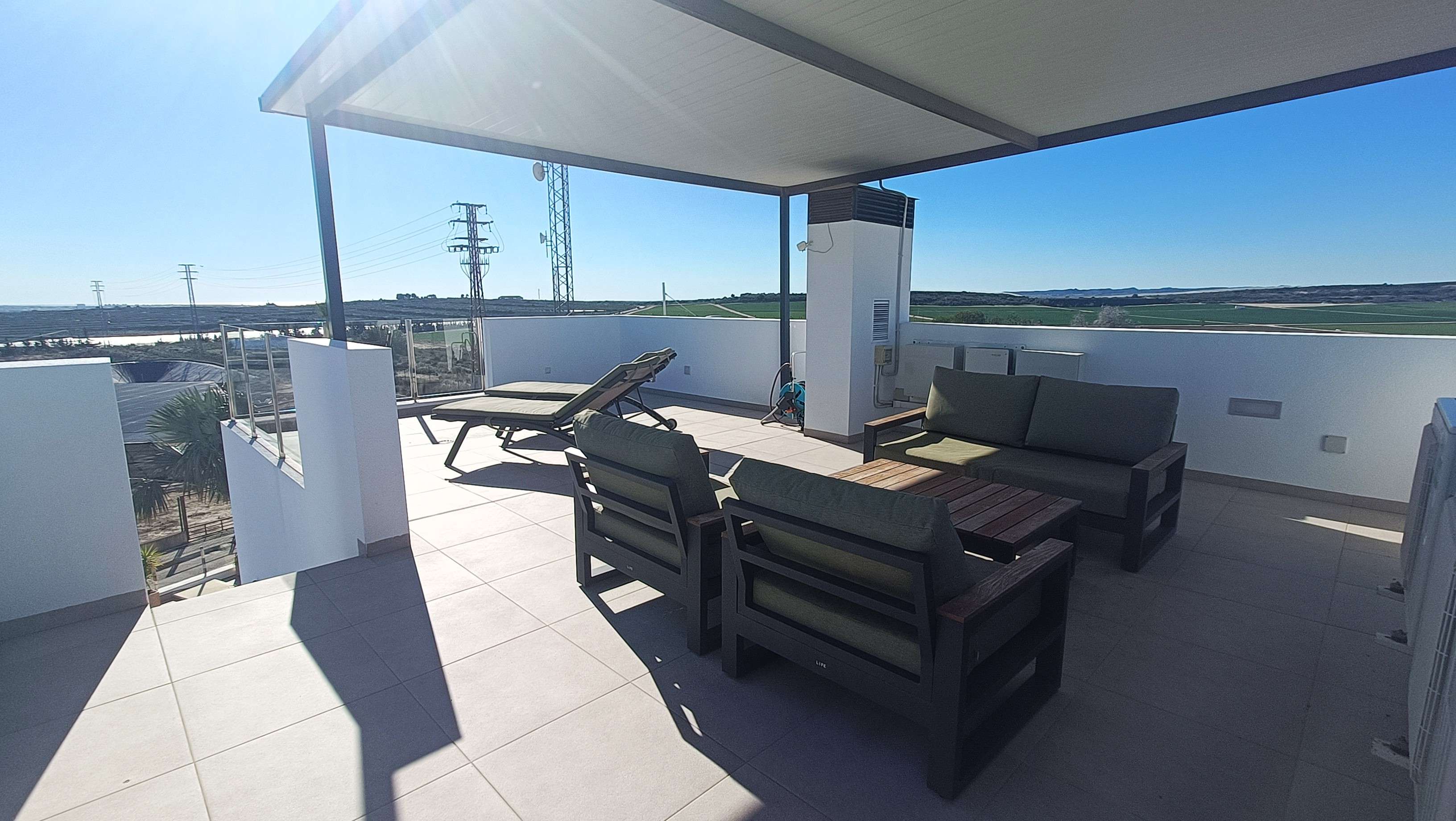 For sale - 3 Bedroom 3 Bathroom Villa in Algorfa - Inland  - Alicante