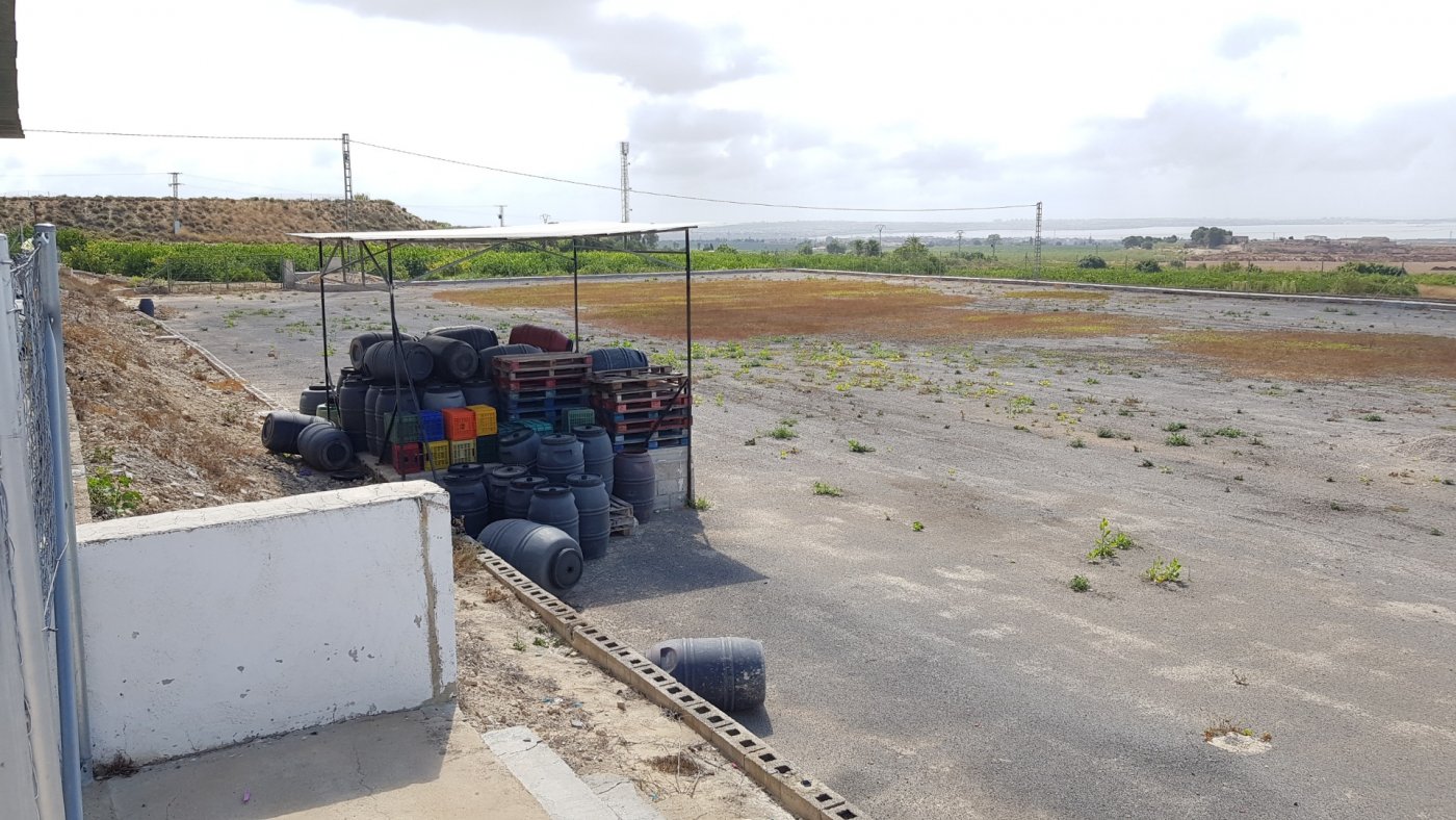 For sale - 2 Bedroom 2 Bathroom Finca in Los Montesinos - Los Montesinos  - Alicante