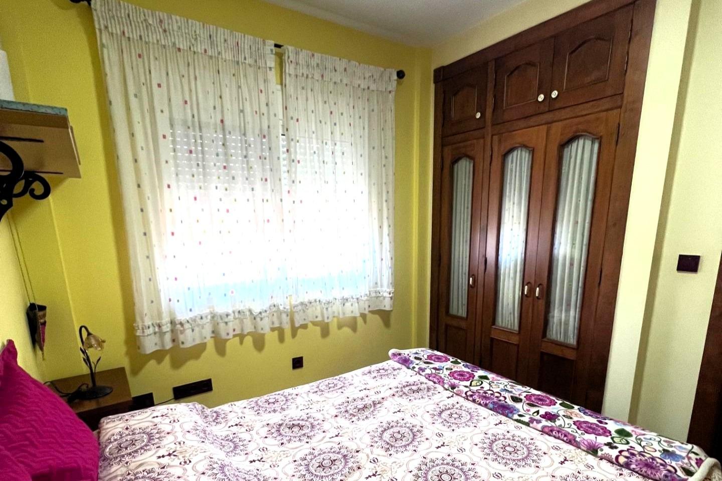 For sale - 5 Bedroom 3 Bathroom Villa in Orihuela - Desamparados-hurchillo-torremendo  - Alicante