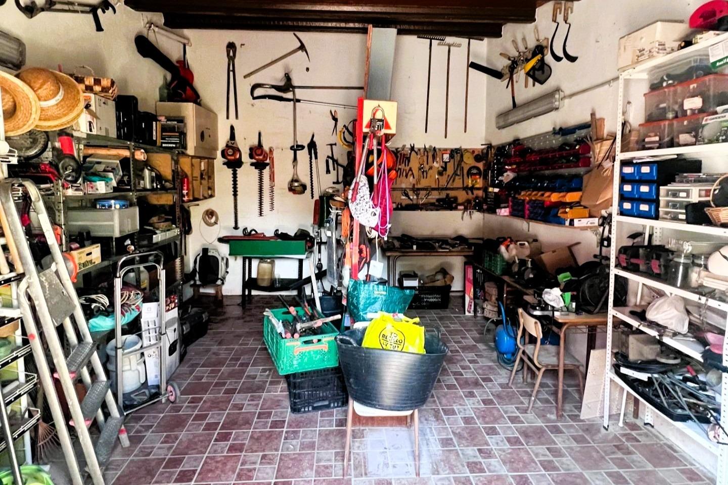 For sale - 5 Bedroom 3 Bathroom Villa in Orihuela - Desamparados-hurchillo-torremendo  - Alicante