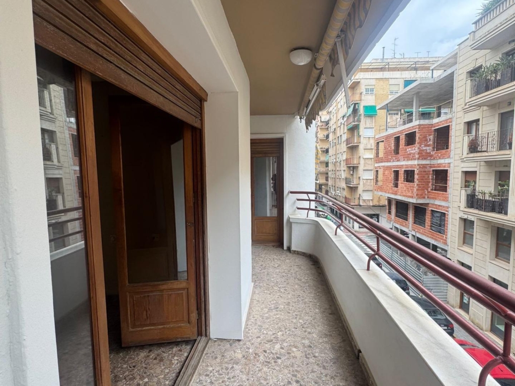 3 Bedroom 2 Bathroom Apartment in Orihuela