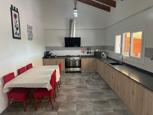 For sale - 5 Bedroom 3 Bathroom Finca in San Miguel de Salinas -  - Alicante