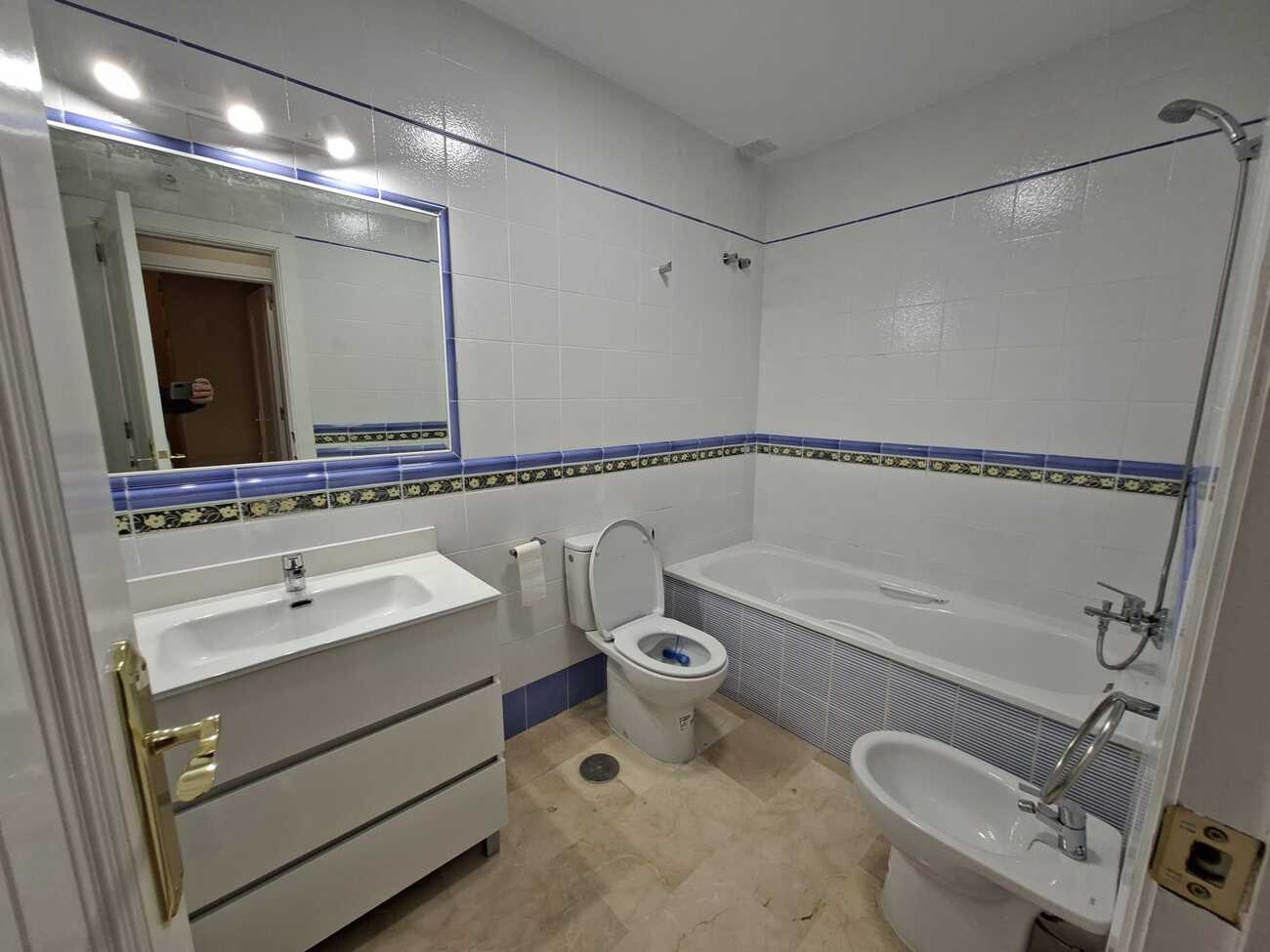 For sale - 2 Bedroom 1 Bathroom Bungalow in Villamartin - Costa Blanca  - Alicante