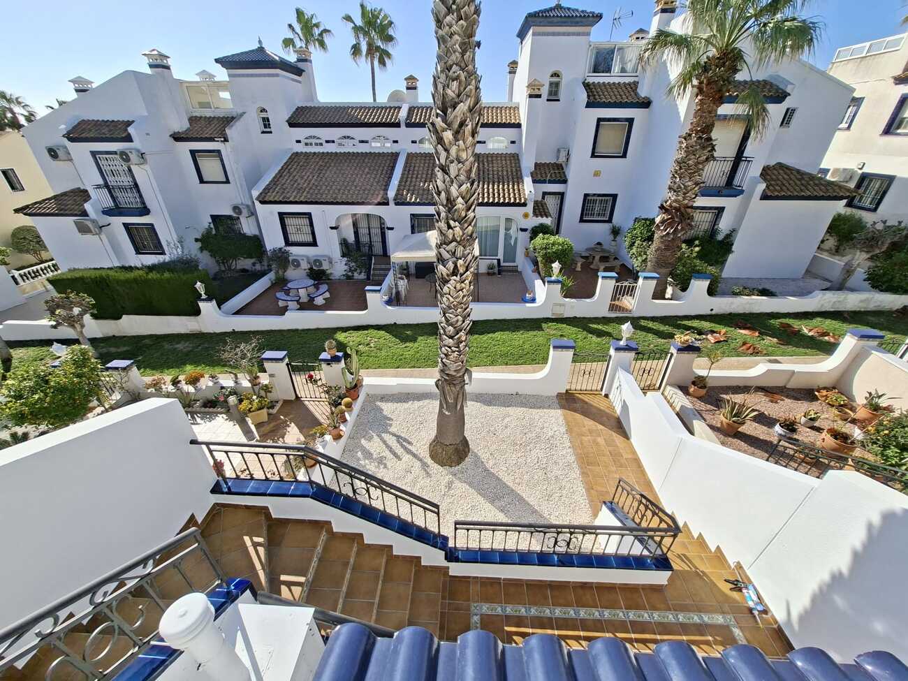 For sale - 2 Bedroom 1 Bathroom Bungalow in Villamartin - Costa Blanca  - Alicante