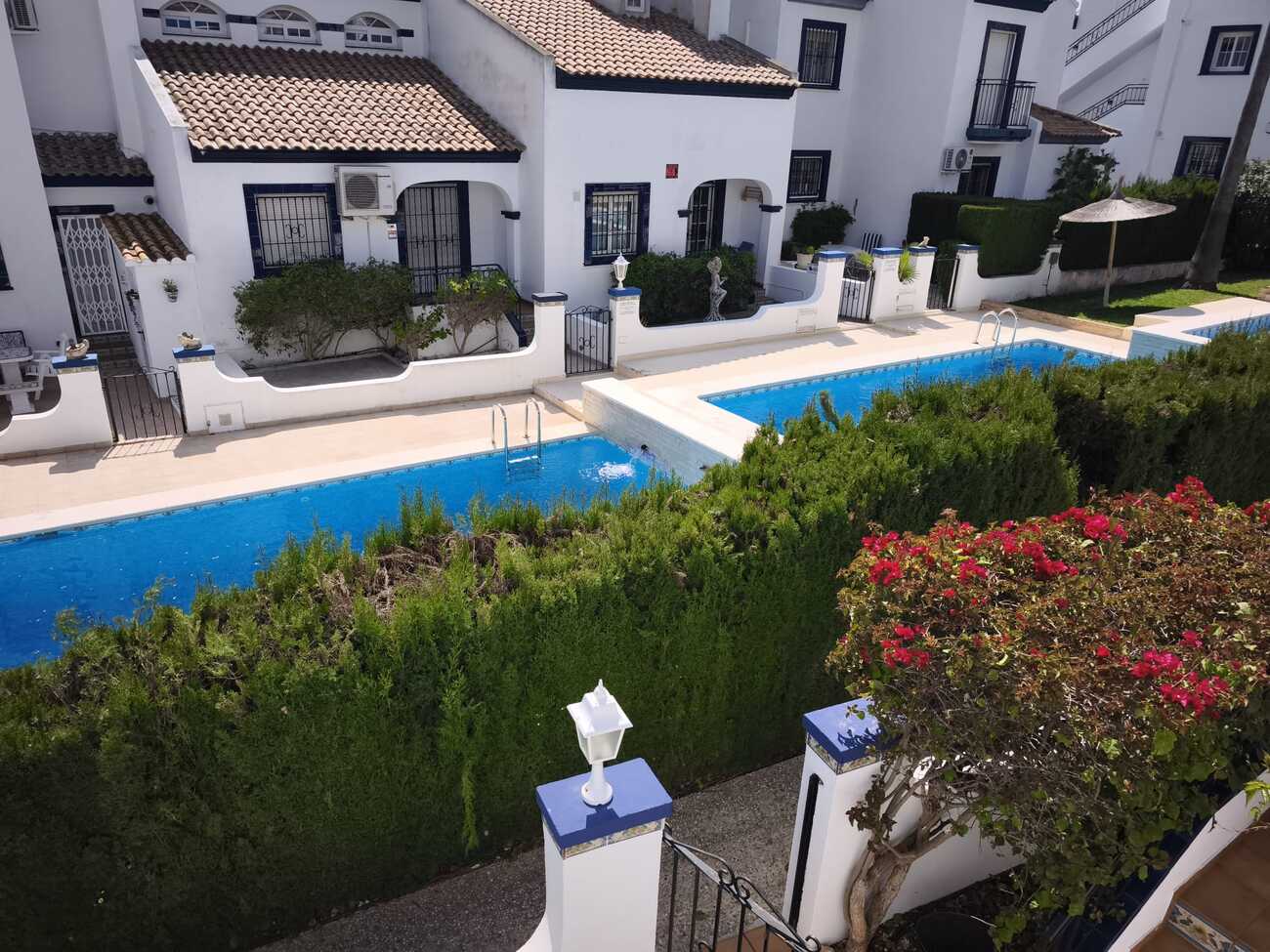 For sale - 2 Bedroom 1 Bathroom Bungalow in Villamartin - Costa Blanca  - Alicante