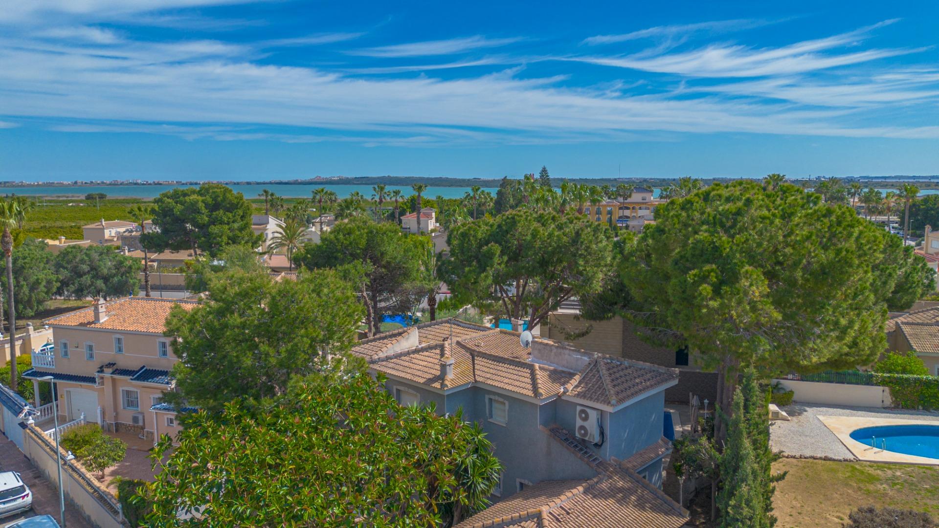 For sale - 5 Bedroom 5 Bathroom Villa in Rojales - Pueblo Bravo  - Alicante