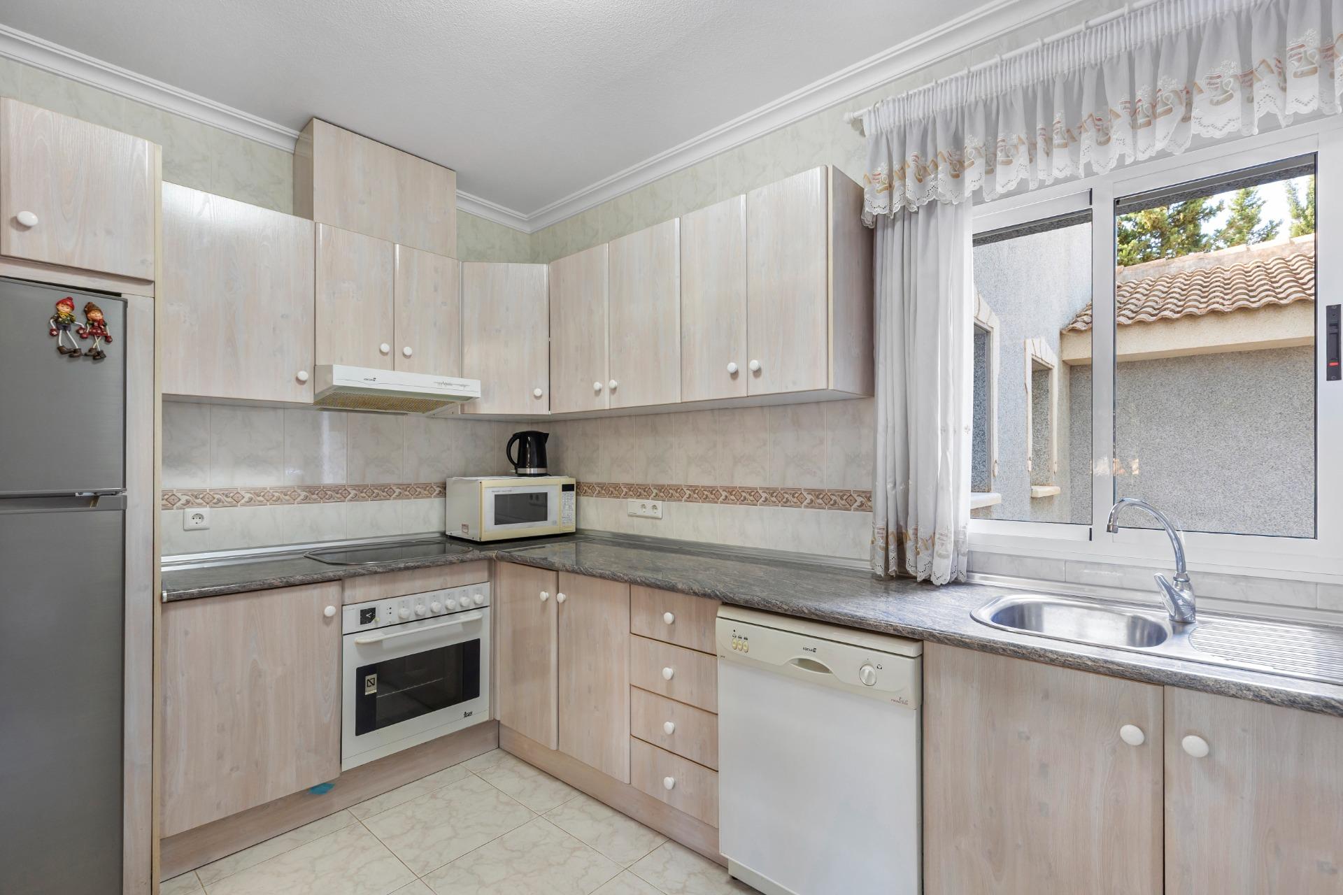 For sale - 5 Bedroom 5 Bathroom Villa in Rojales - Pueblo Bravo  - Alicante