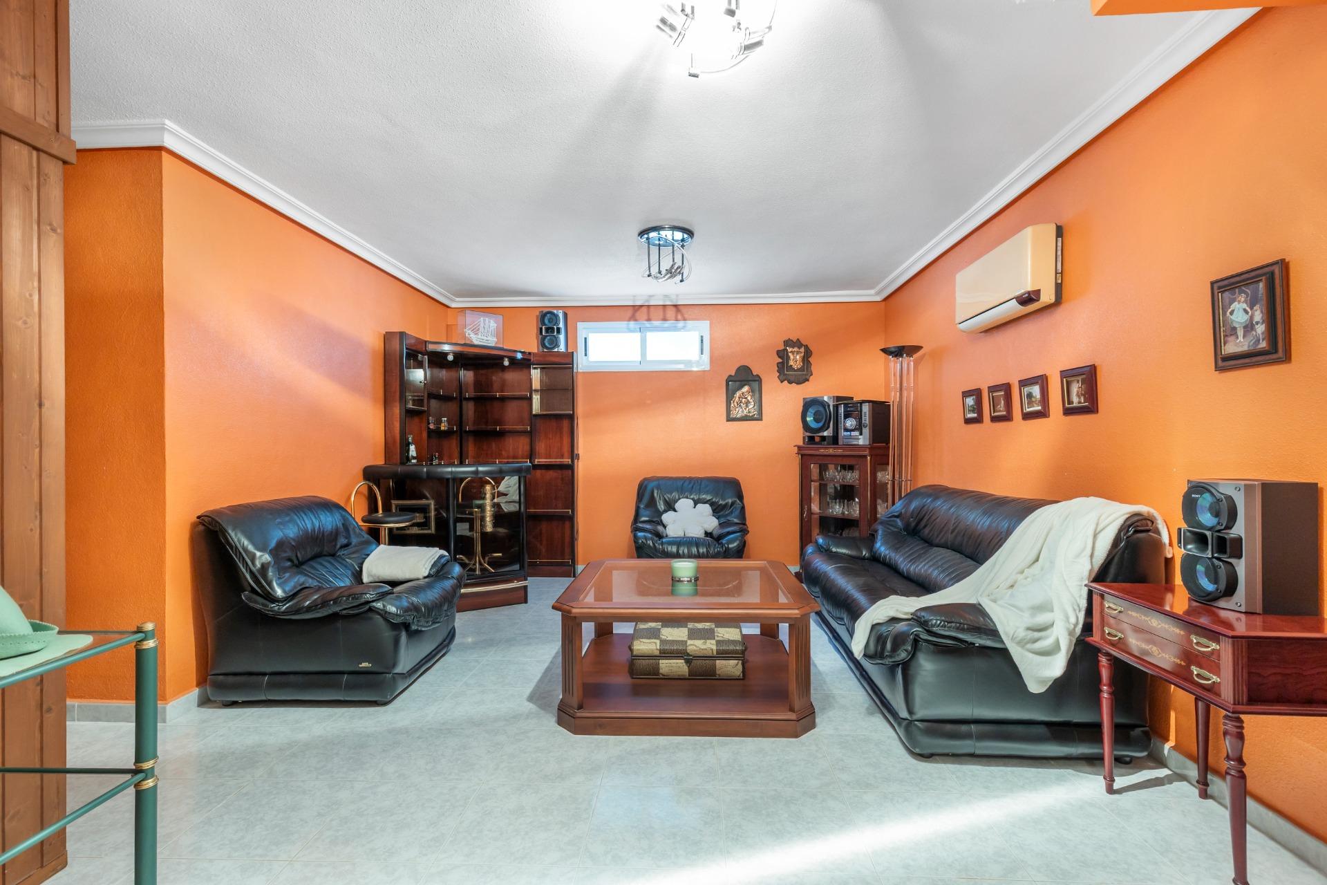 For sale - 5 Bedroom 5 Bathroom Villa in Rojales - Pueblo Bravo  - Alicante