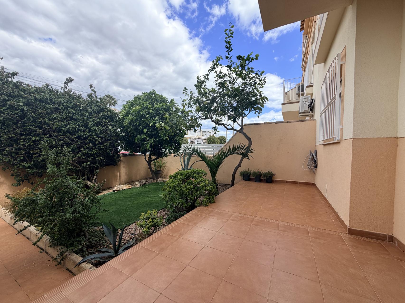 For sale - 2 Bedroom 1 Bathroom Ground floor apartment in Playa Flamenca - Costa Blanca  - Alicante