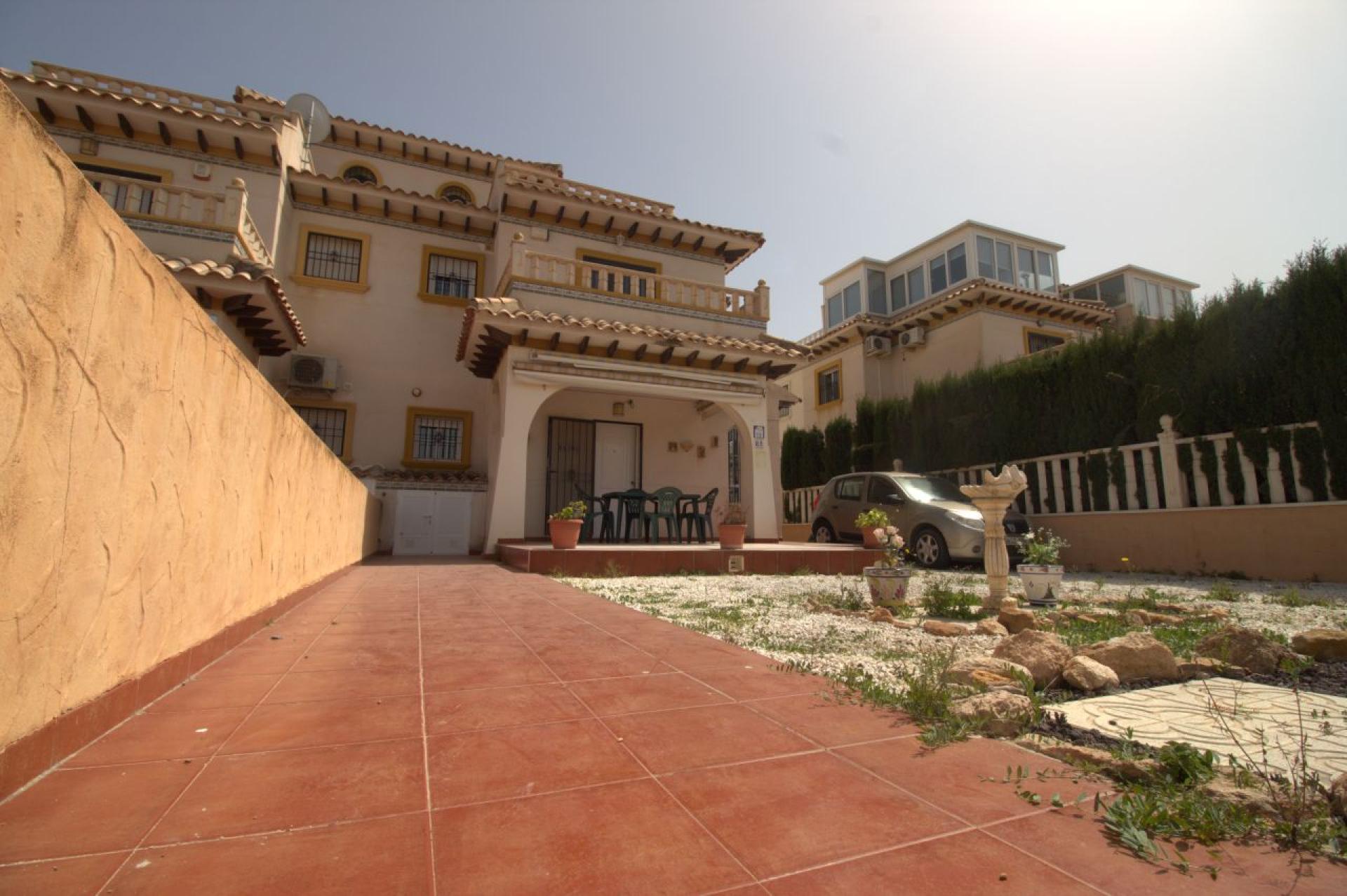 For sale - 2 Bedroom 2 Bathroom Town House in Lomas de Cabo Roig - Lomas de Cabo Roig - Alicante