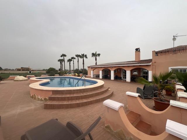 For sale - 3 Bedroom 2 Bathroom Finca in Dolores - Comunidad Valenciana  - Alicante