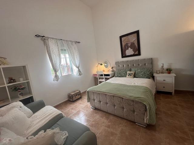 For sale - 3 Bedroom 2 Bathroom Finca in Dolores - Comunidad Valenciana  - Alicante