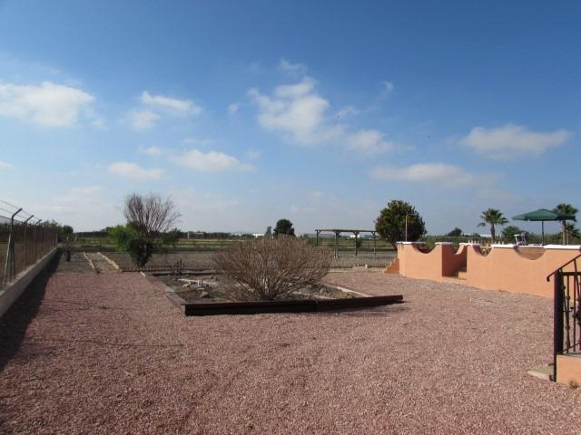 For sale - 3 Bedroom 2 Bathroom Finca in Dolores - Comunidad Valenciana  - Alicante